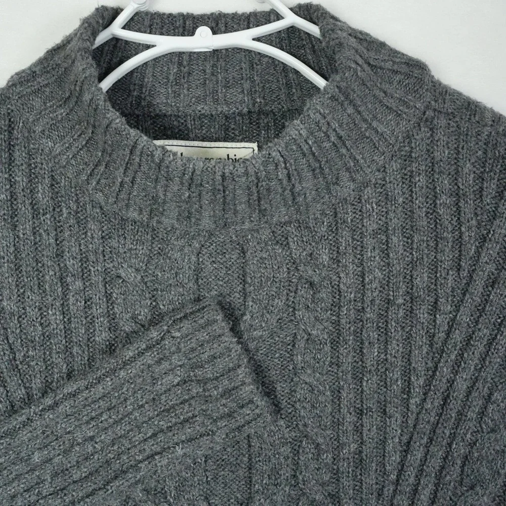 Abercrombie Fitch Men Charcoal Cable Knit Mock‎ Neck Sweater Size Large
